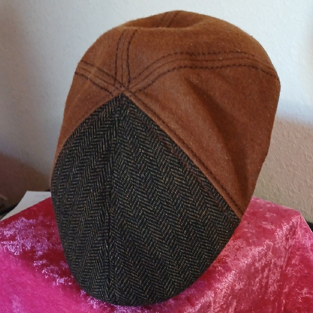 Solaris Brown Wool Cap